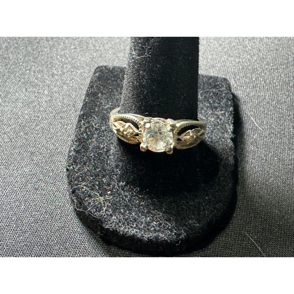 Vintage 925 Sterling Silver Filigree Leaf Solitaire Ring Size 7 Clear Stone